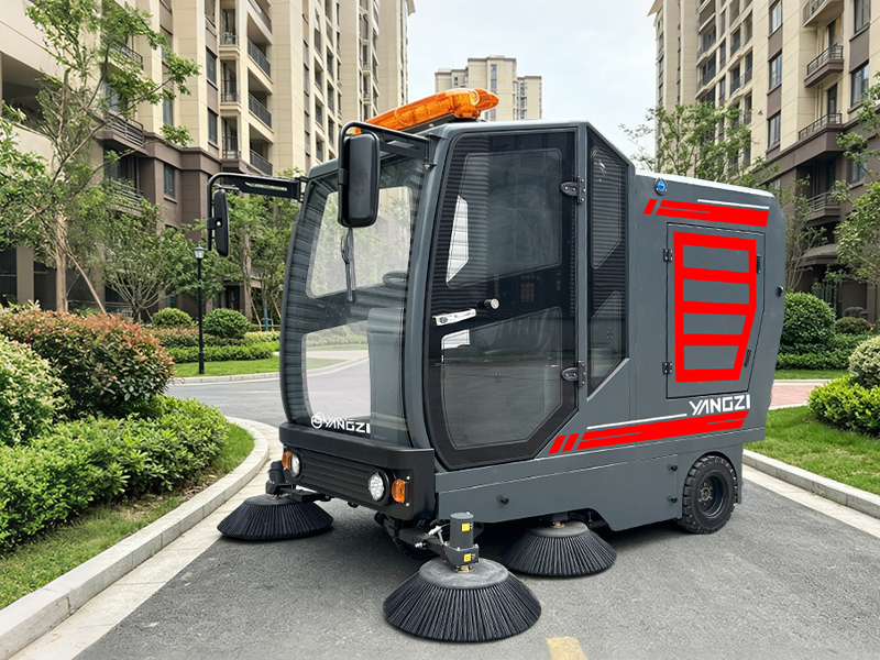 YZ-SP25-16 2.3米驾驶式扫地机