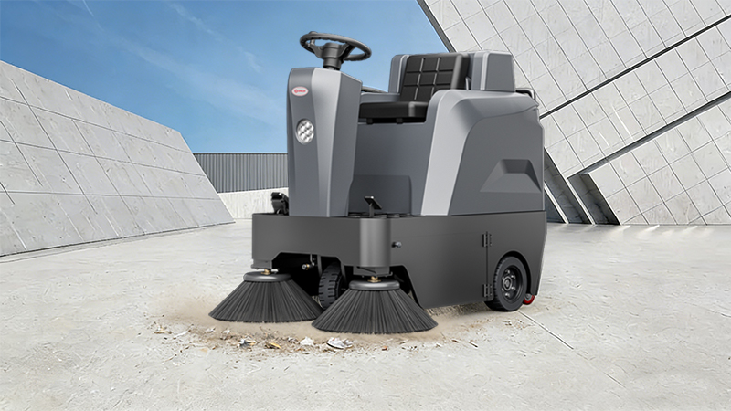 扬子YZ-S4驾驶式扫地机