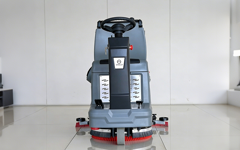 从下沉市场到高端制造：2026年工业洗地机品牌定位全解析